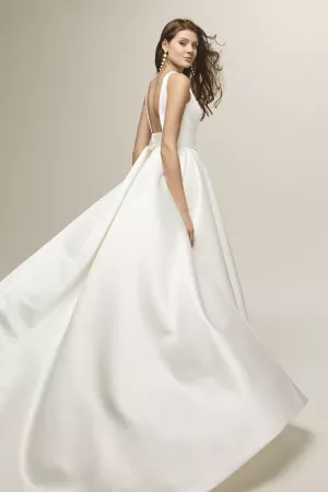 Koonings Trouwjurk Jesus Peiro 2431 Bruidsmode Hochzeitskleid Bridal Dress