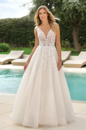 Koonings Ladybird trouwjurk Akia bruidsmode hochzeitskleid bridal dress