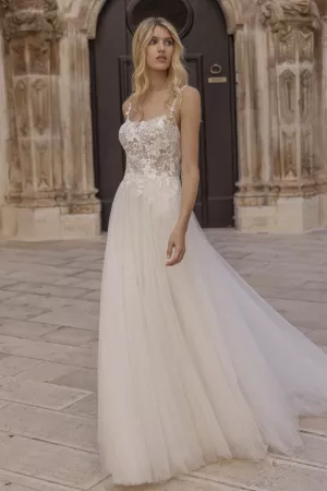 Koonings trouwjurk Modeca collection Aiko bruidsmode brautmode wedding dress