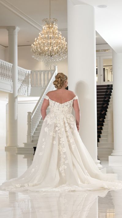 Ramona Koonings Couture bruidsmode KN2335 Lissabon trouwjurk plus size bridal dress