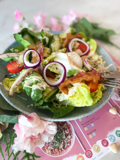 Koonings Ineke's Restaurant Salade Kip Caesar