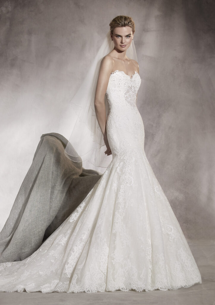 Pronovias Fashion Group Alaska