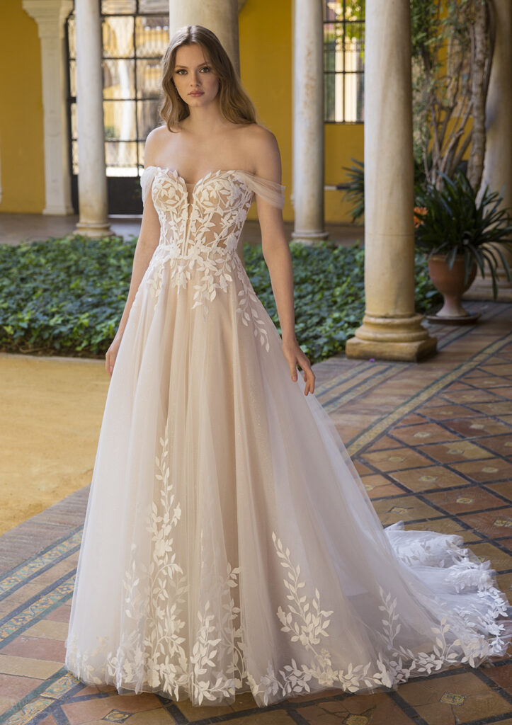 Enzoani Blue collection Paula-L