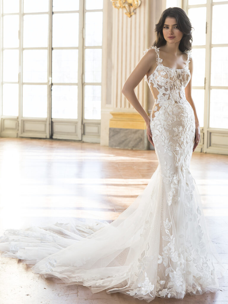 Enzoani Torianne