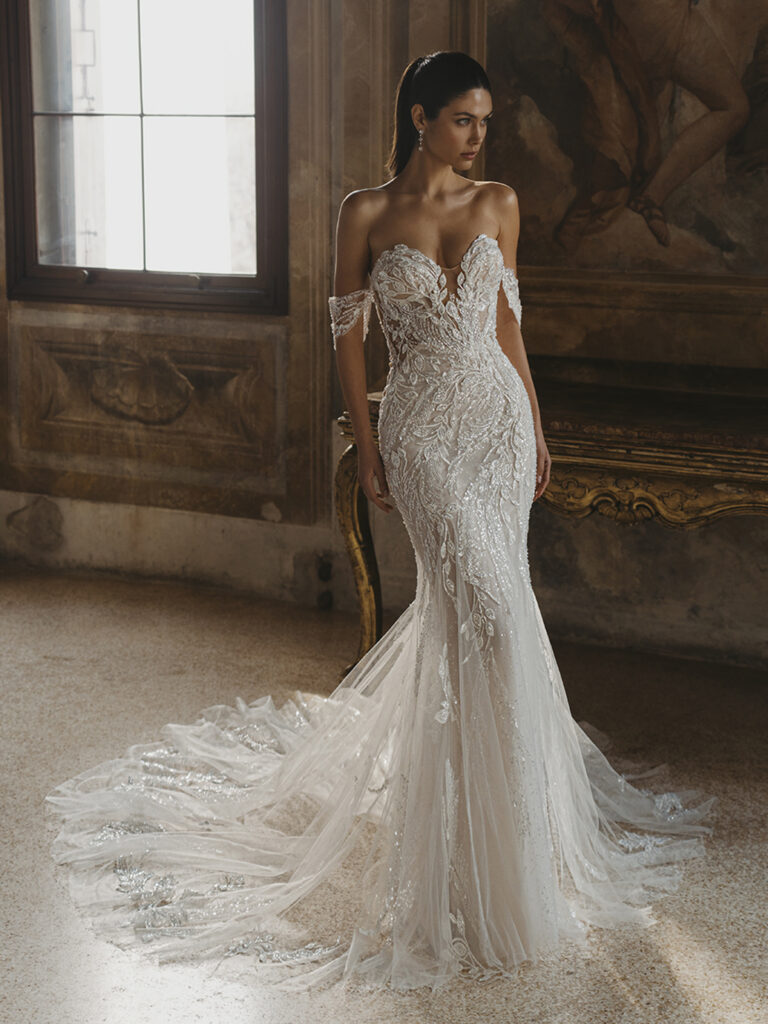 Enzoani Pen-Liv Coreena