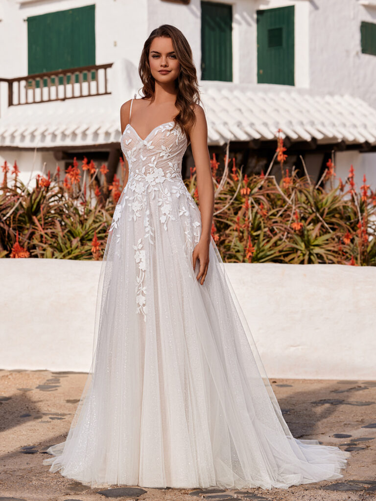 Enzoani Love Collection Dove