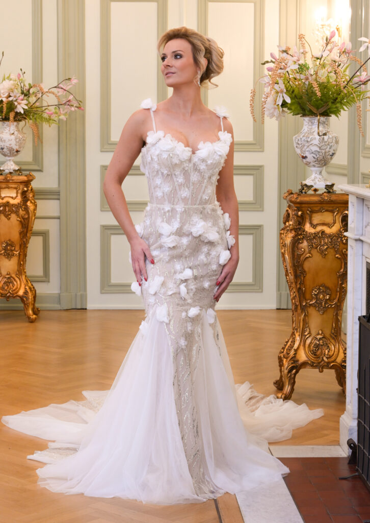 Ramona Koonings Couture KN2511 Taylor