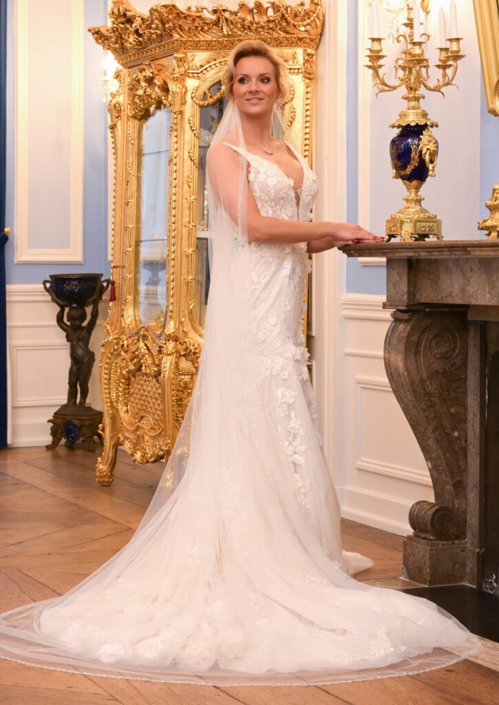 Ramona Koonings Couture KN2552 Zhao