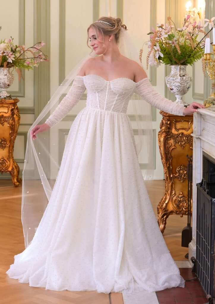 Ramona Koonings Couture KN2530 Mata