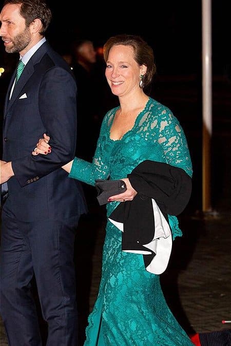 Prinses Margarita de Bourbon de Parme in een ontwerp van Addy van den Krommenacker
