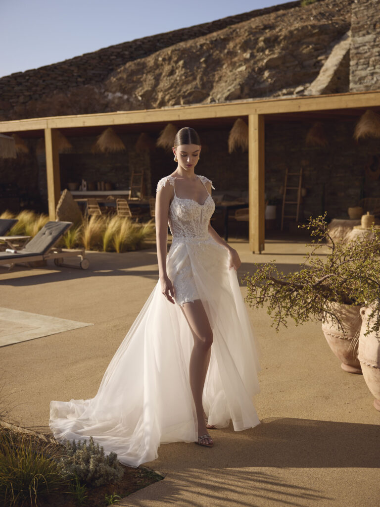 Le Papillon by Modeca Hedda