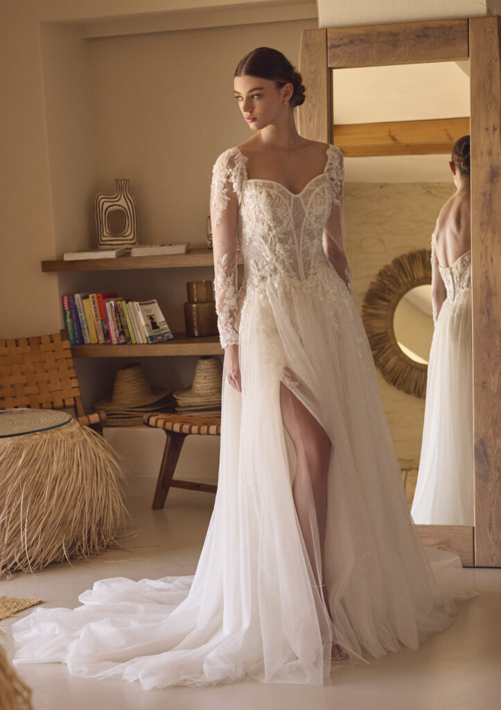 Le Papillon by Modeca Hermine