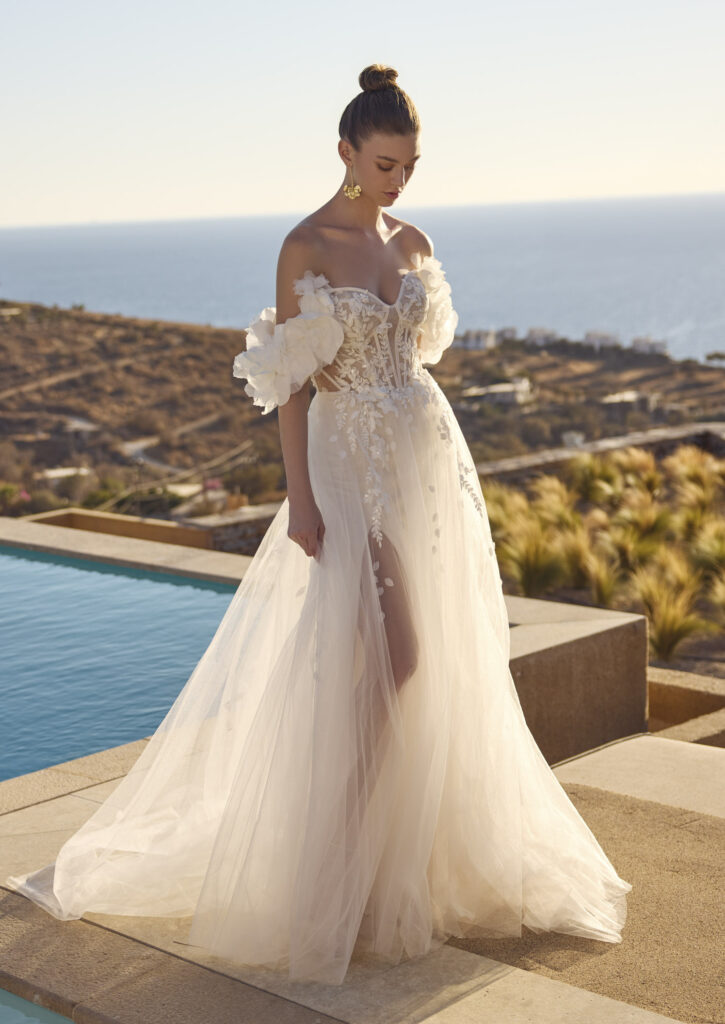 Le Papillon by Modeca Horacia