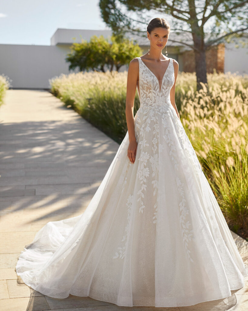 Adriana Alier Sheri 1N137TULE0P3420