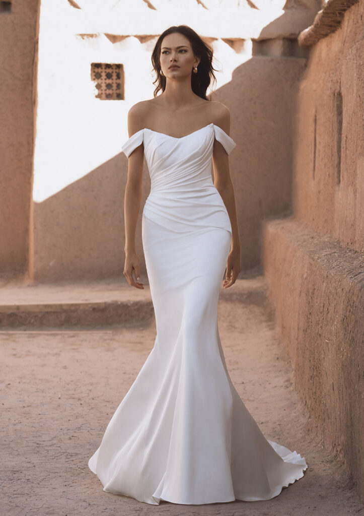 Enzoani Blue collection Thu