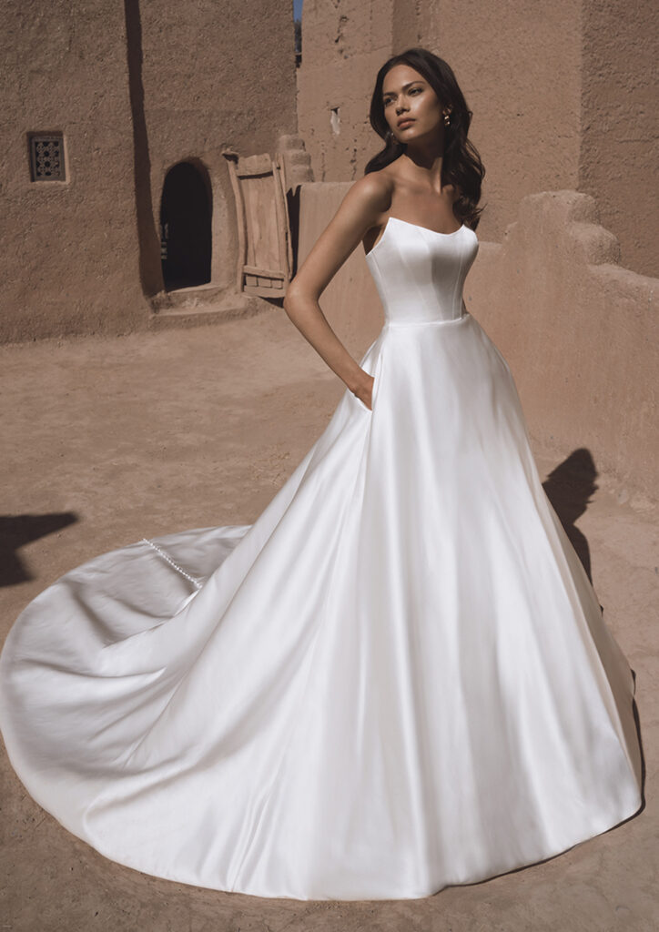 Enzoani Blue collection Tinsley-DS