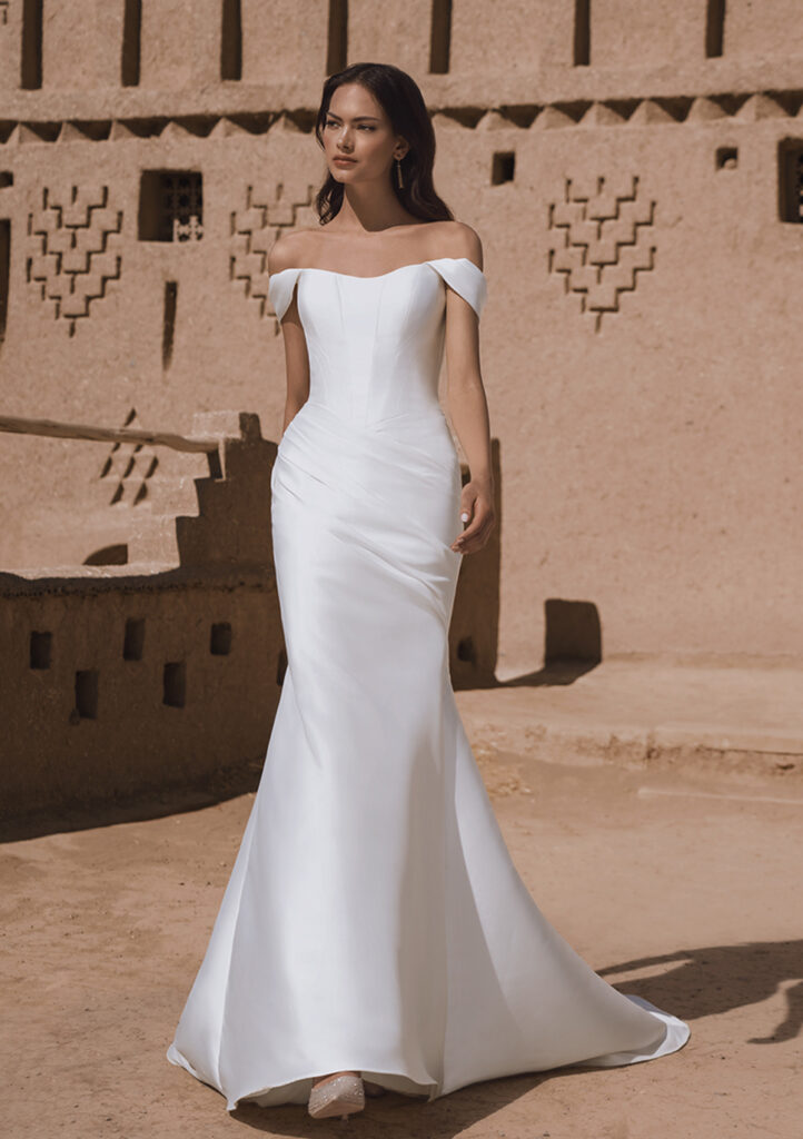 Enzoani Blue collection Tova-M