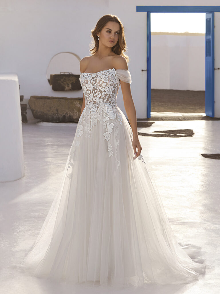 Enzoani Love Collection Enola