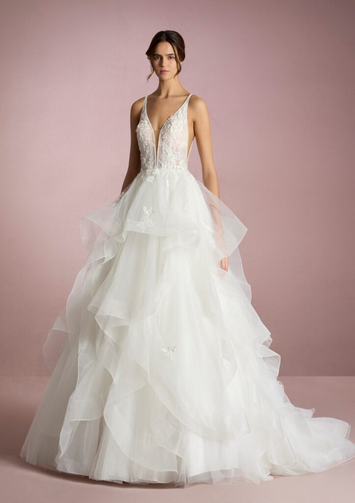 White One by St. Patrick Ayumi W1125AD1