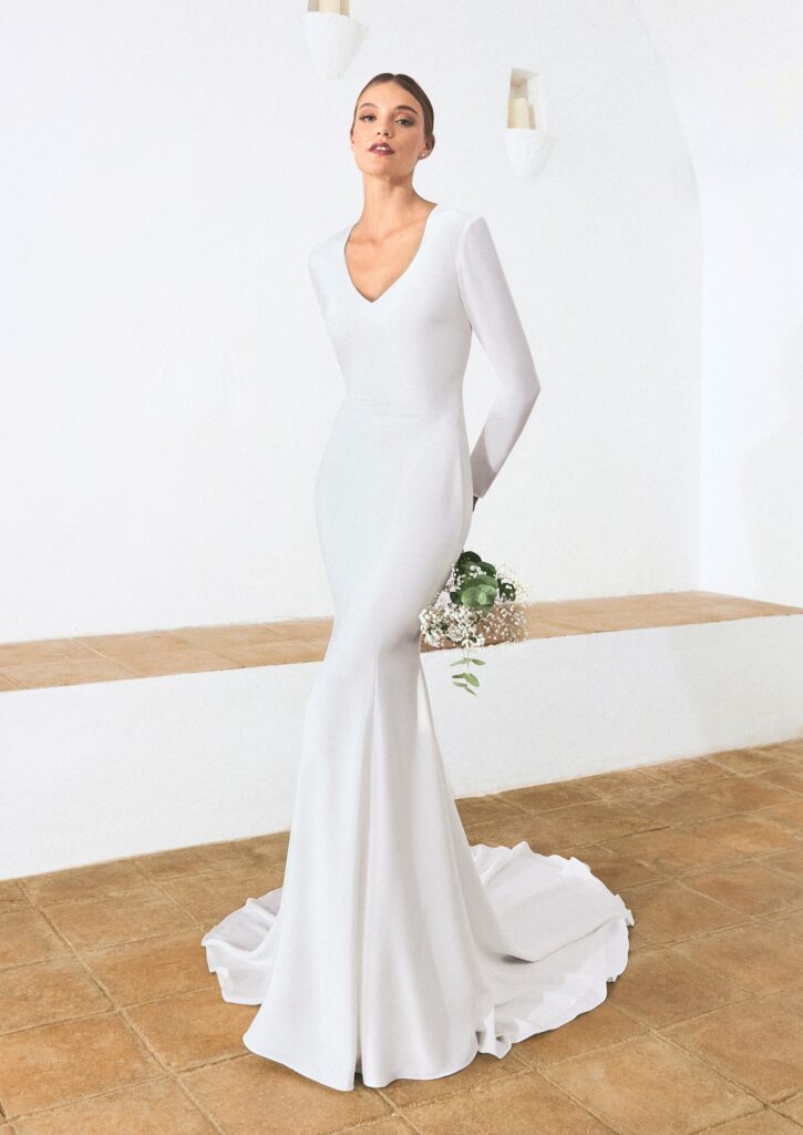 White One by St. Patrick Caminho W1126AS1