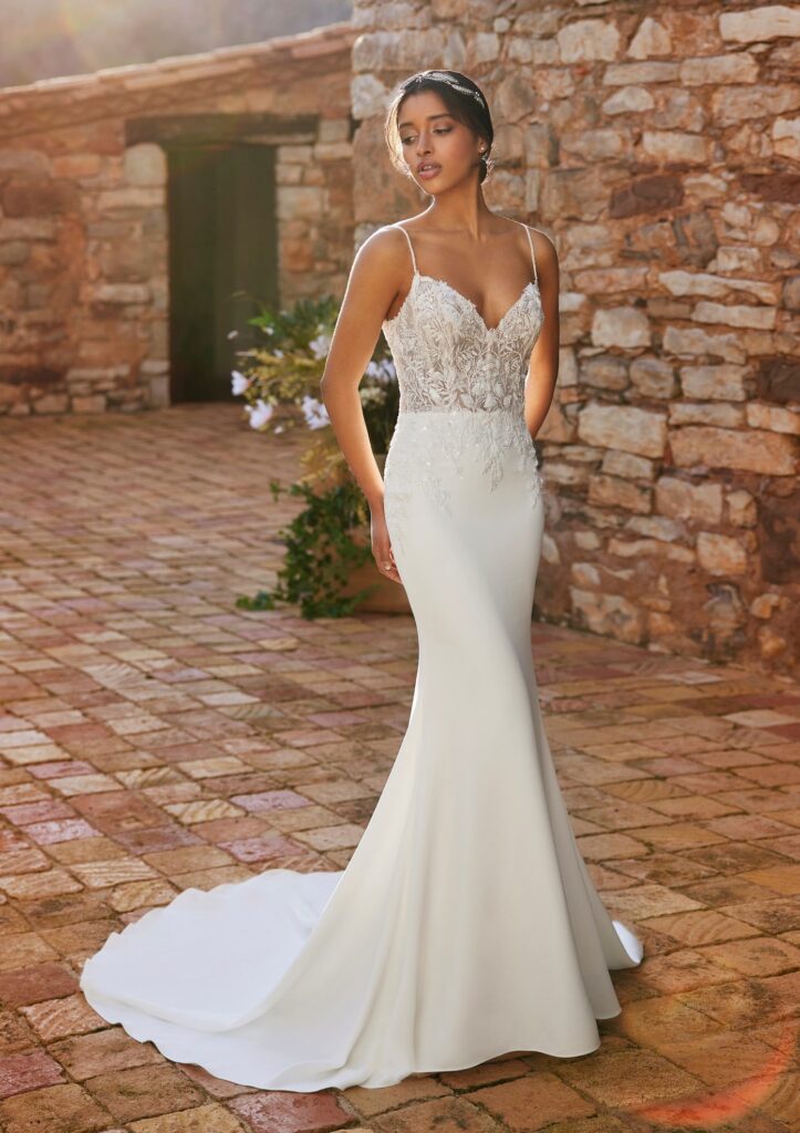 White One by St. Patrick Shu W1122CX3