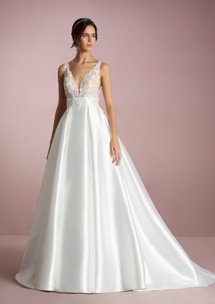 White One by St. Patrick Umi W1125BF1