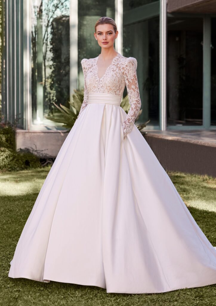 Pronovias Fashion Group Massy PR126CH1