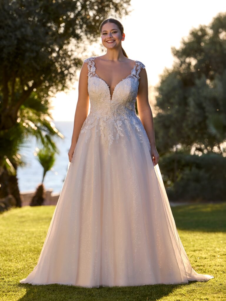 Ladybird Nisrine LB126CN2