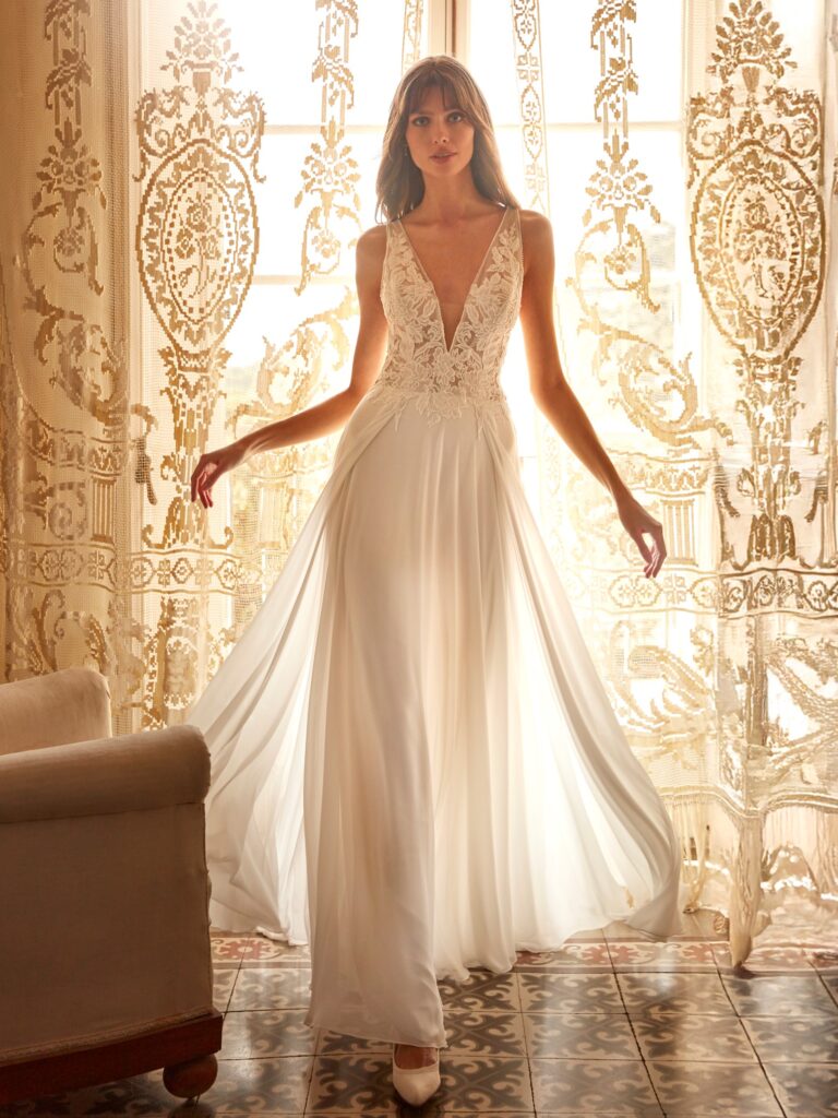 Nicole Milano Sazzia NI126CO1