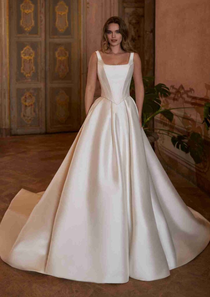 Herve Paris Noah-B top only satin