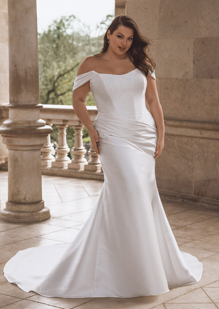 Enzoani Portrait Tova x Portrait