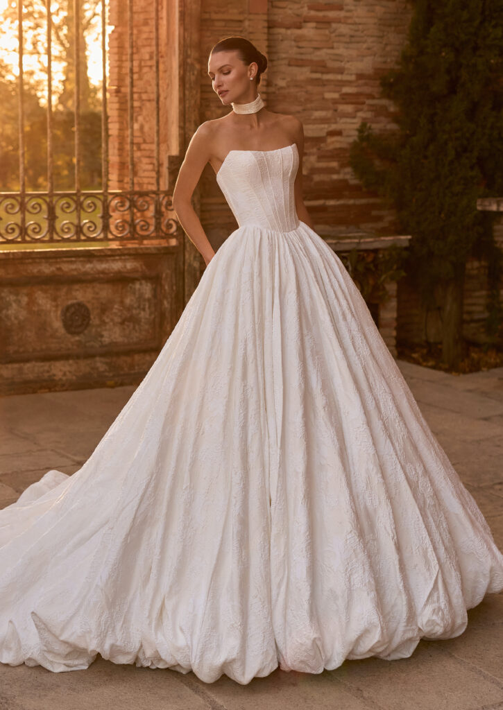 Pronovias Privee BARETTY PP127CO2