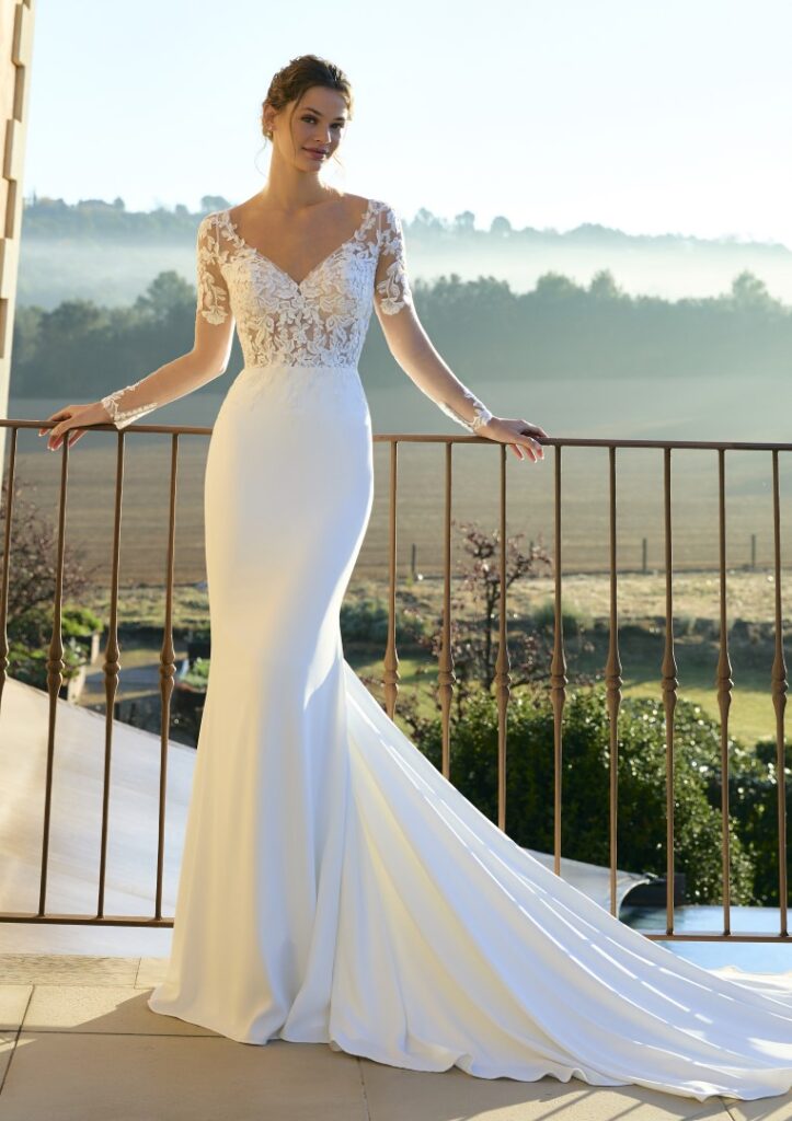 White One by St. Patrick ENHALUS  W1127AF1