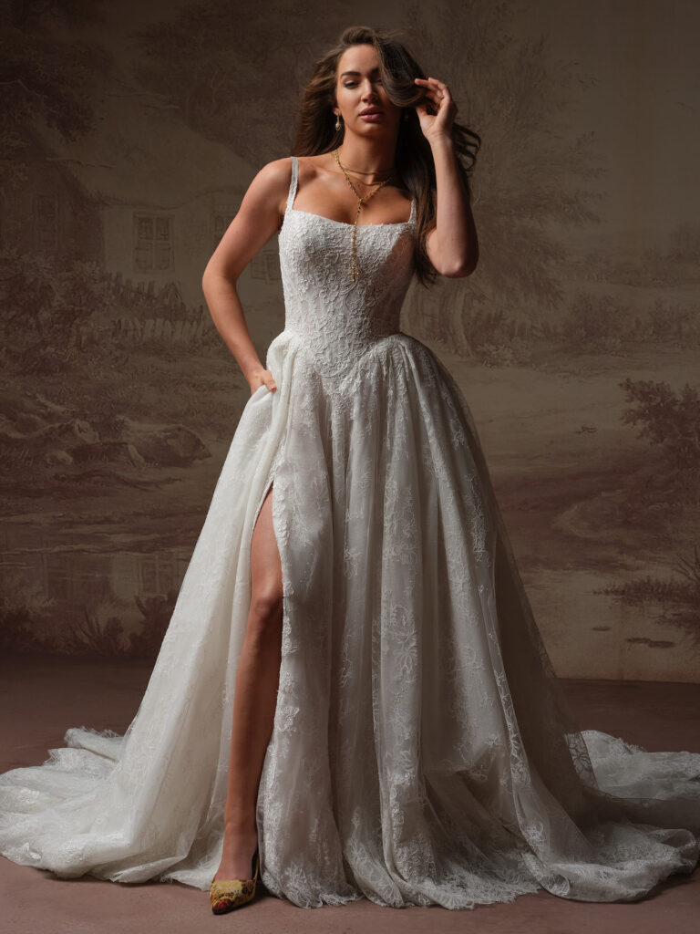Sottero Midgley IVANDRA (F6SK139A01 – Slit, Unlined bodice, Sparkle tulle)