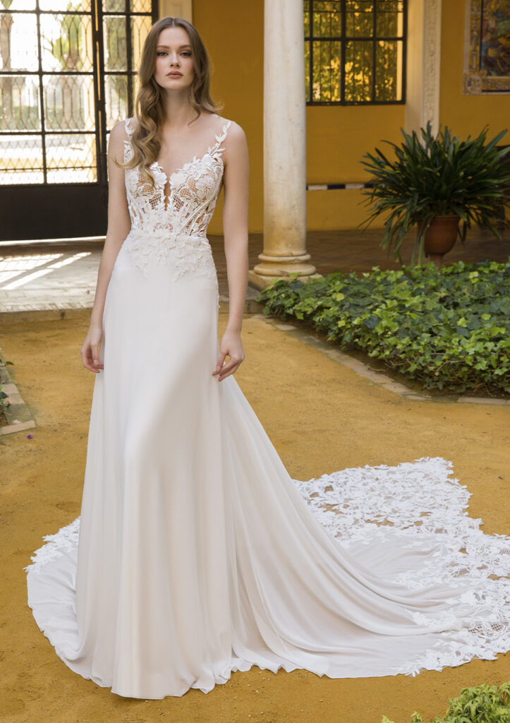 Enzoani Blue collection one-time Patricia-L