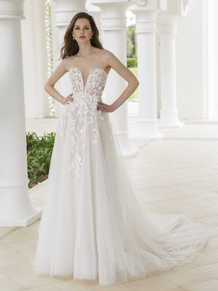 Enzoani Blue collection Remi