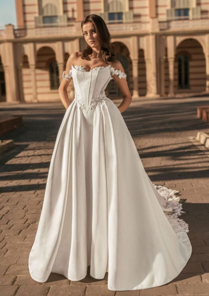 Enzoani Blue collection Udell-S