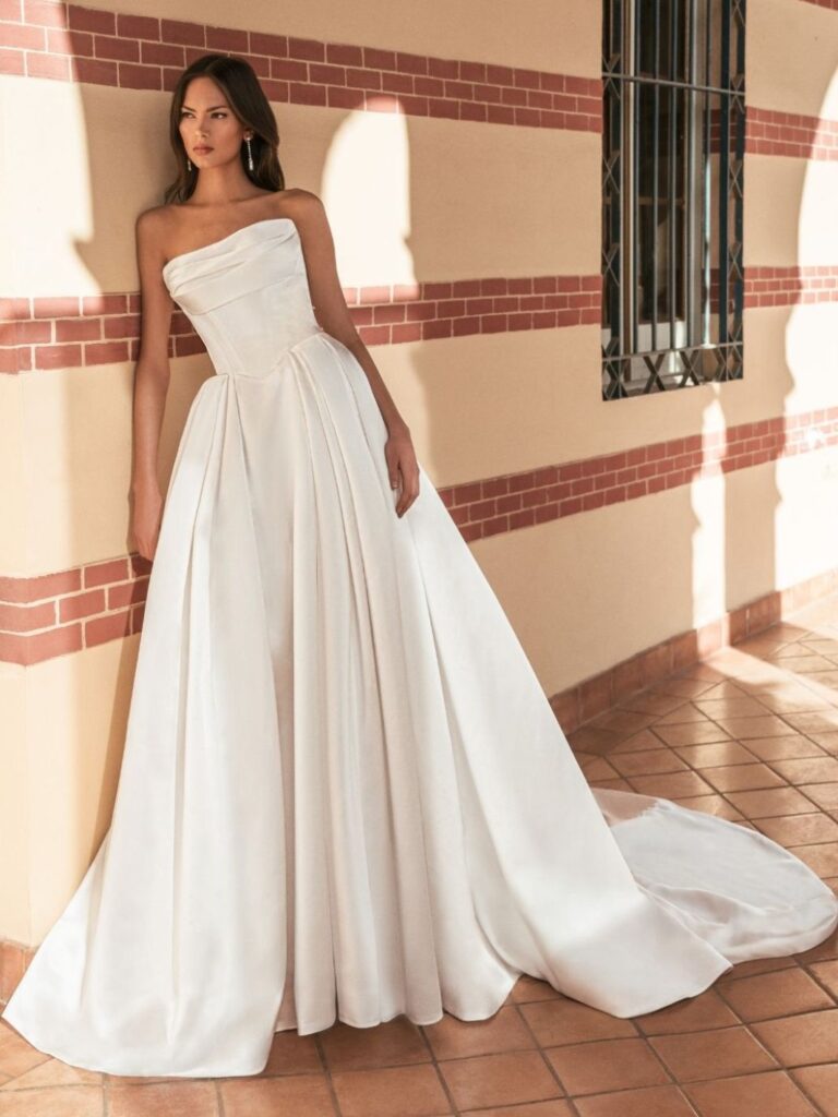 Enzoani Blue collection Usola-S