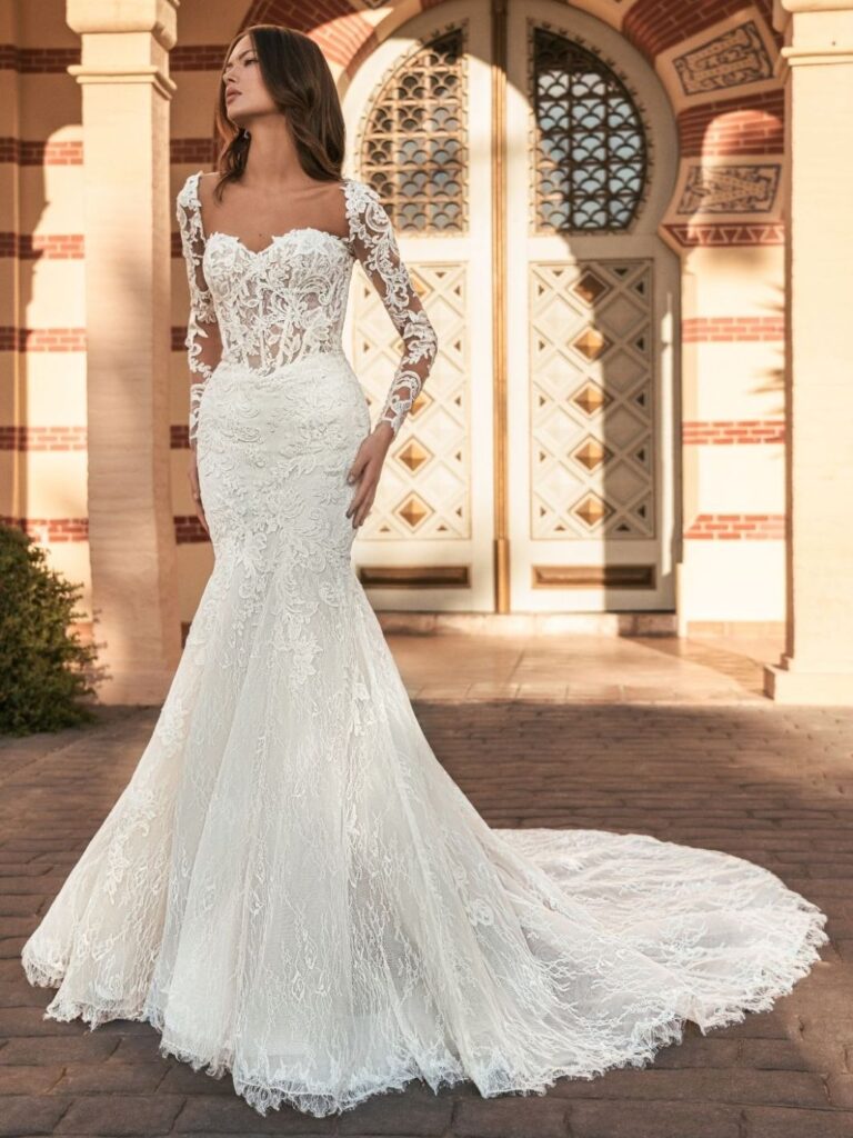 Enzoani Blue collection Uvoria