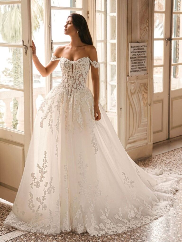 Enzoani Winona