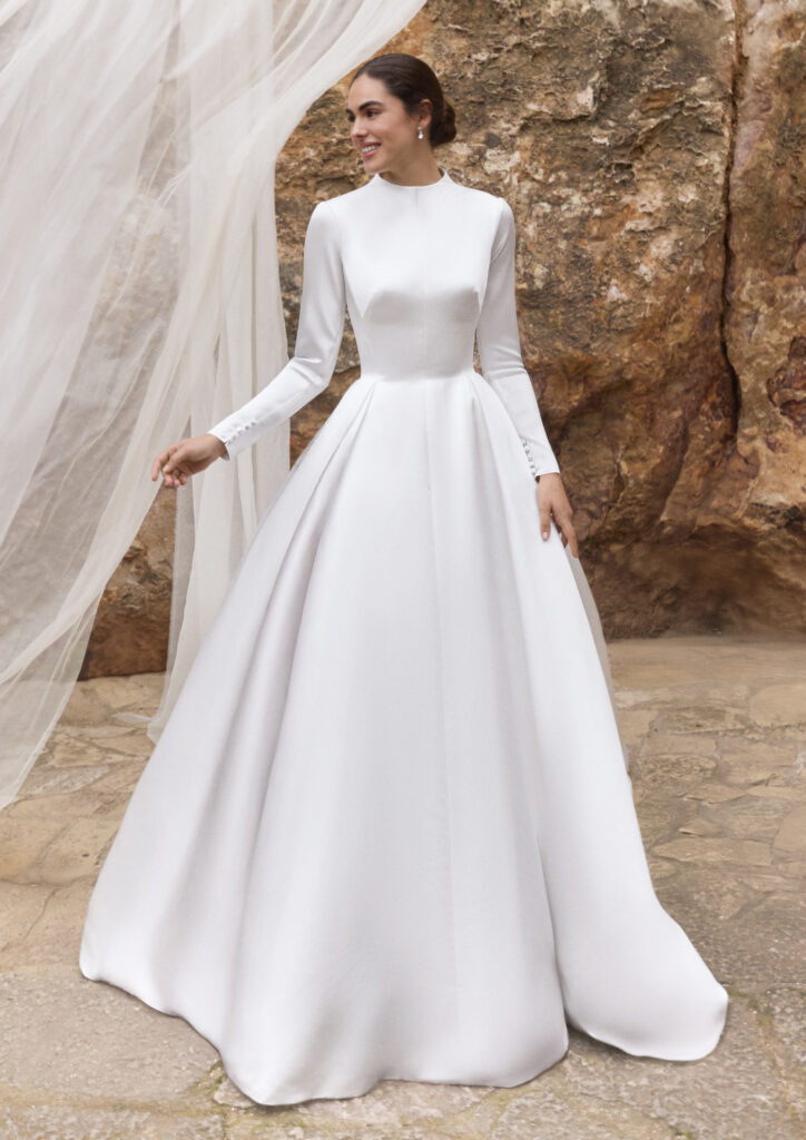 Pronovias Fashion Group ERMINDA PR127CS1