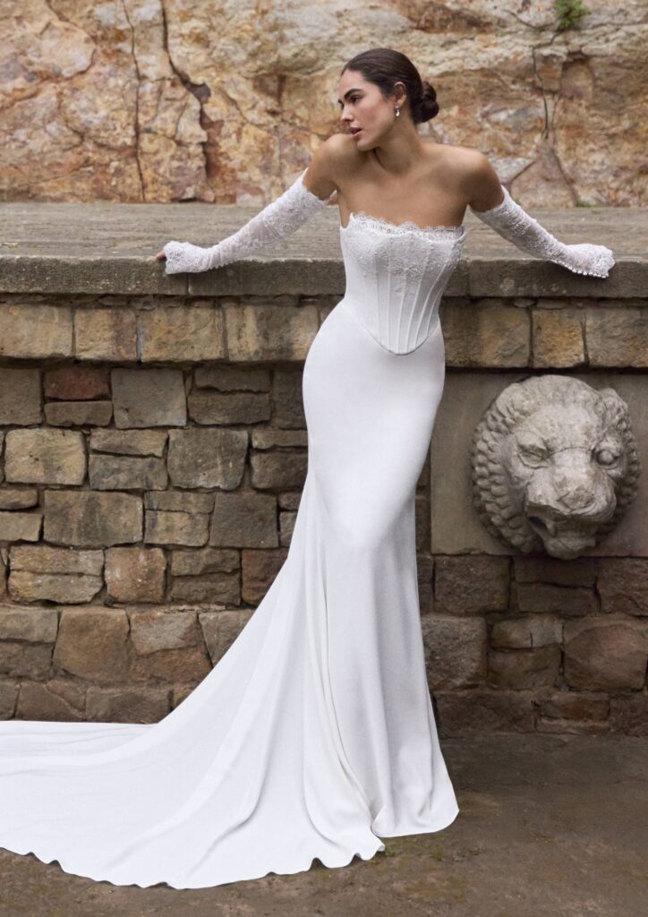 Pronovias Fashion Group JUNYIA PR127AN1