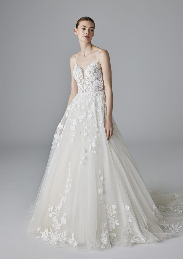 Pronovias Mode Gruppe Roselle PR125DK1