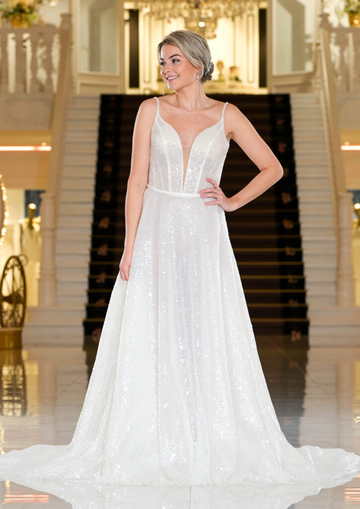 Ramona Koonings Couture KN2102 Ready