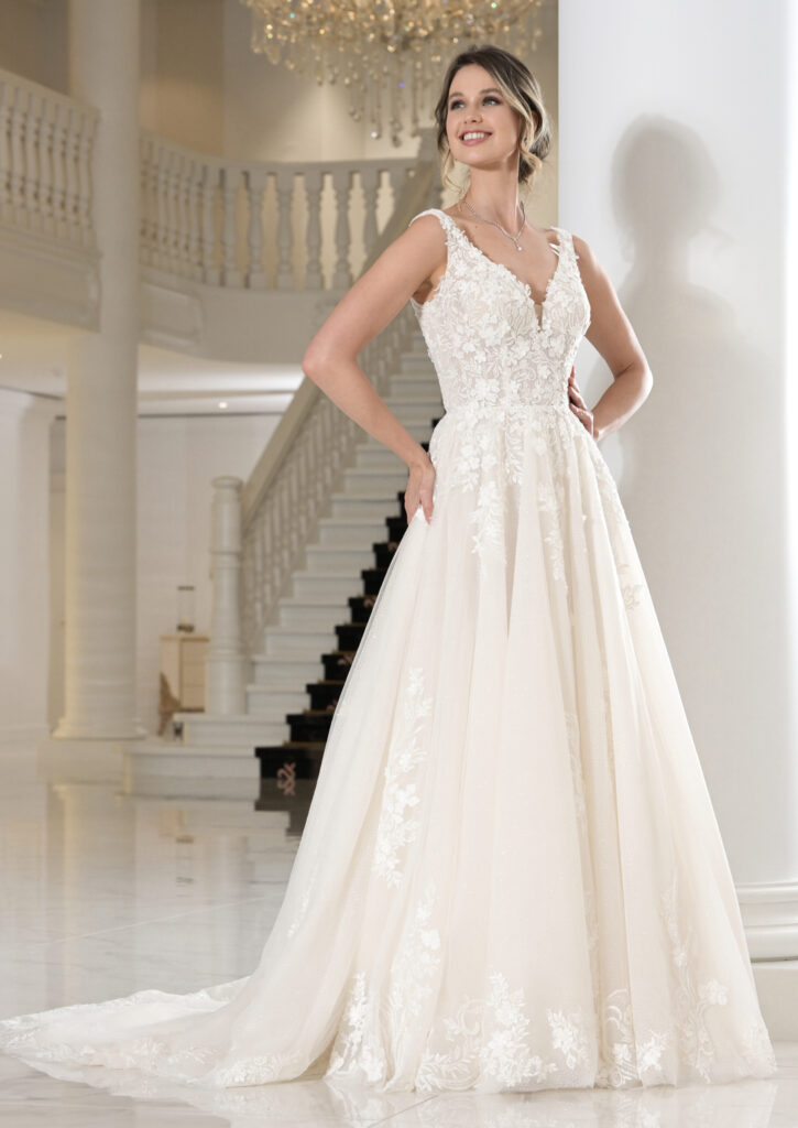 Ramona Koonings Couture KN2369 Bruges